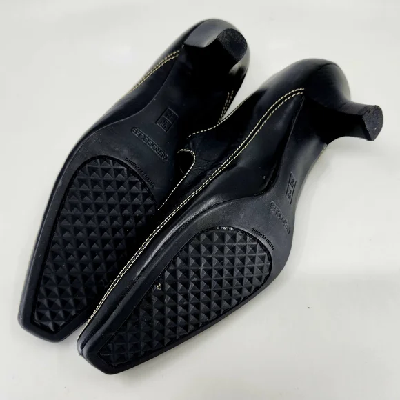 AEROSOLES Black Leather Mary Jane Buckle Heels Size 8 Topstitcing - Picture 7 of 9